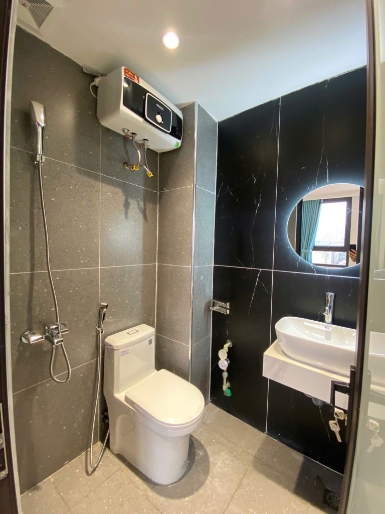 Bán nhà Định Công - diện tích 51m2 7 tầng - Lô góc - giá 15,6 tỷ