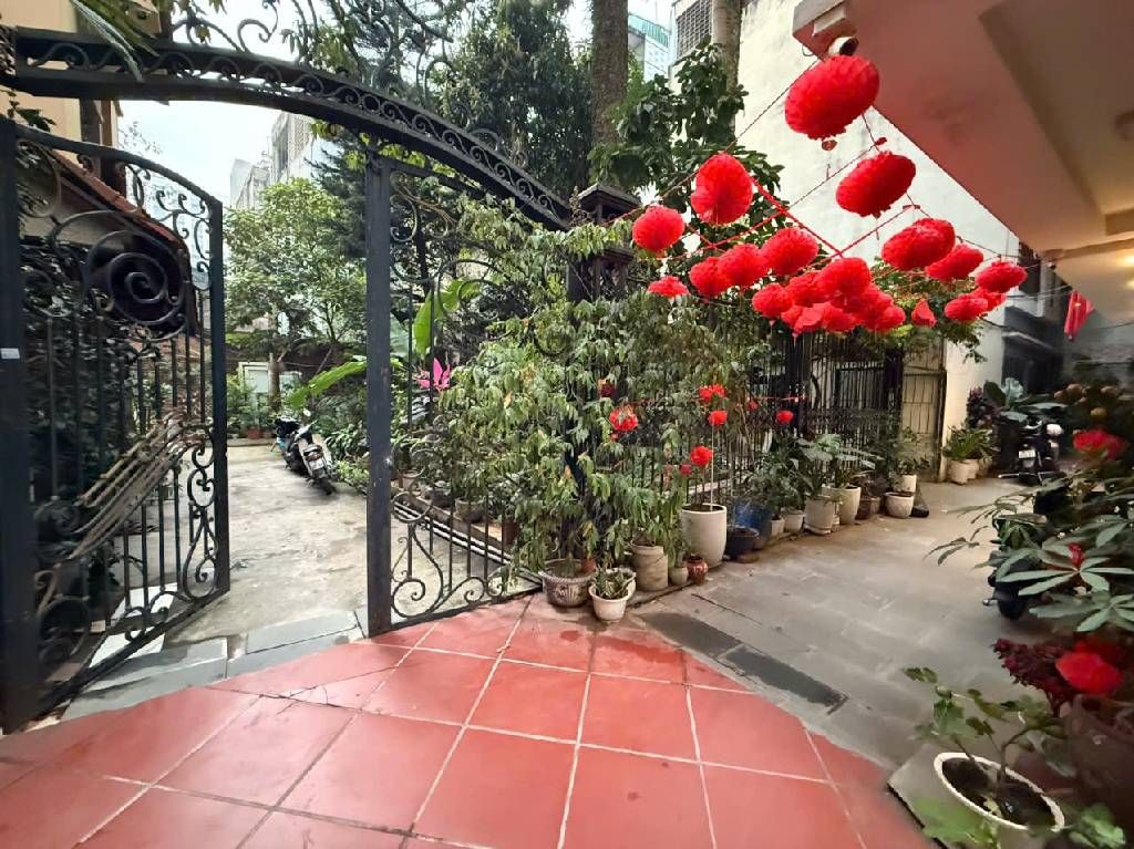 Bán nhà Trần Quang Diệu - diện tích 65.7m2 1 tầng - LÔ GÓC 3 MẶT TIỀN - giá 21,5 tỷ