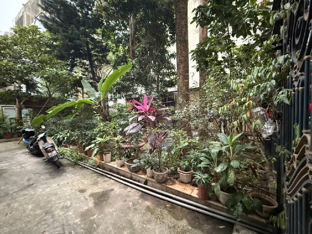 Bán nhà Trần Quang Diệu - diện tích 65.7m2 1 tầng - LÔ GÓC 3 MẶT TIỀN - giá 21,5 tỷ