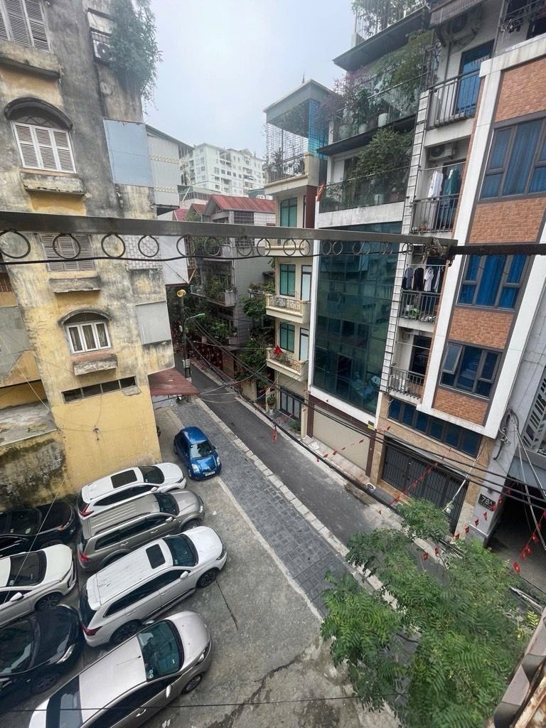 Bán nhà Kim Ngưu - diện tích 60m2 1 tầng - Căn hộ lô góc 3 mặt thoáng - giá 4,75 tỷ