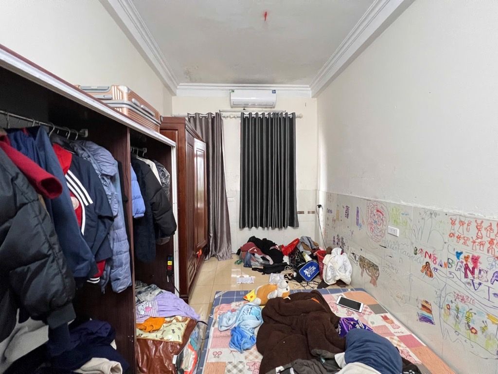 Bán nhà Nguyễn Chính - diện tích 27,6m2 4 tầng - Nhà dân xây KCBT chắc chắn - giá 5,3 tỷ