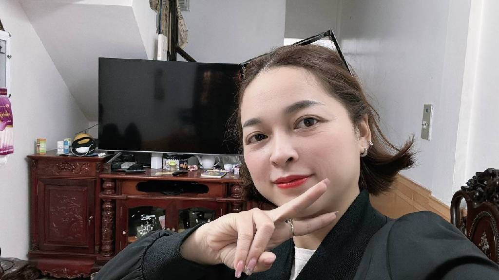 Bán nhà Lê Trọng Tấn - diện tích 71.1m2 3 tầng - Ô tô đỗ cửa - giá 15,6 tỷ