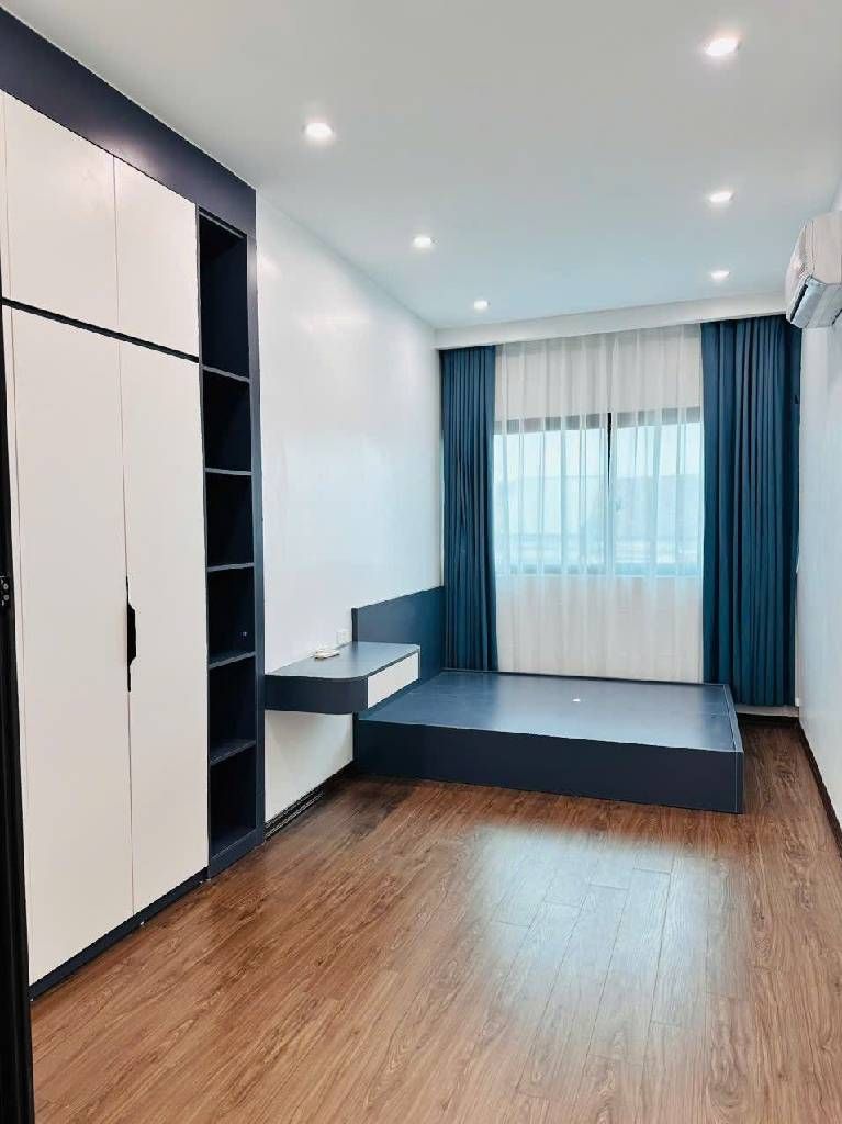 Bán nhà Bạch Mai - diện tích 95m2 2 tầng - 3 phòng ngủ - giá 3,89 tỷ