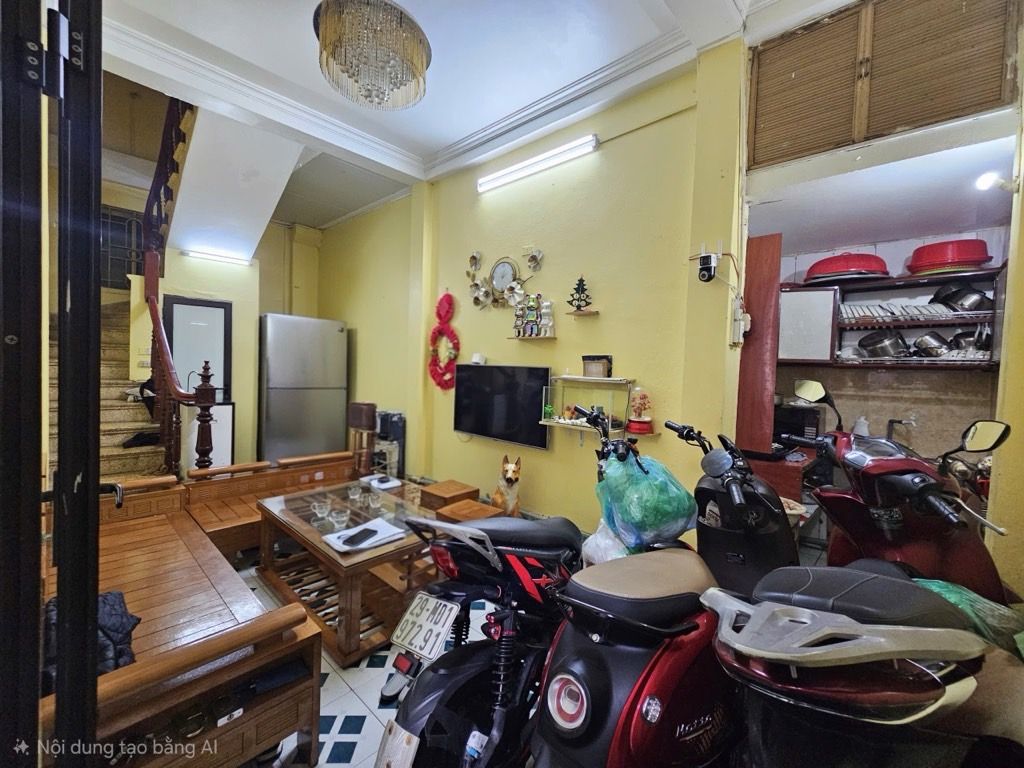 Bán nhà Đông Thiên - diện tích 23,3m2 4 tầng - Nhà 4 tầng khung cột bê tông - giá 4,8 tỷ