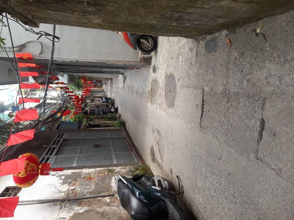 Bán nhà Thanh Nhàn - diện tích 71.3m2 2 tầng - gần công viên, ngõ thông - giá 15,8 tỷ