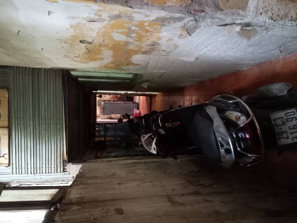 Bán nhà Thanh Nhàn - diện tích 71.3m2 2 tầng - gần công viên, ngõ thông - giá 15,8 tỷ