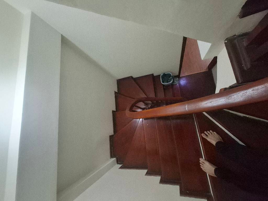 Bán nhà Lĩnh Nam - diện tích 35m2 4 tầng - Ngõ nông gần chợ - giá 8,1 tỷ