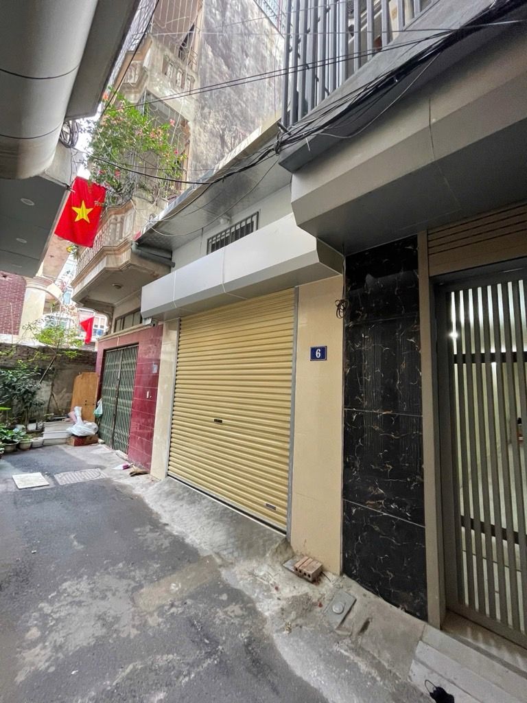 Bán nhà Khuất Duy Tiến - diện tích 41.8m2 1 tầng - Ô tô vào nhà - giá 15,2 tỷ