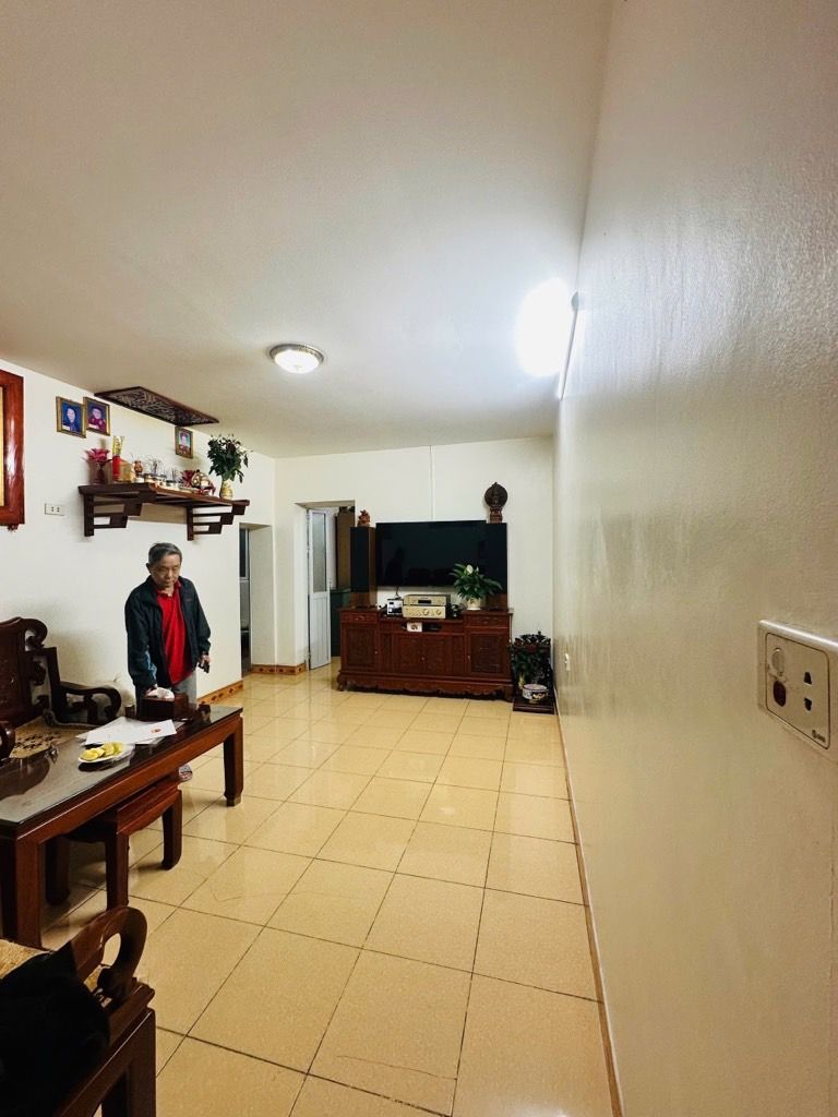 Bán nhà Ngọc Hồi - diện tích 70m2 2 tầng - BÁN NHÀ TẬP THỂ CĂN HỘ - giá 4,4 tỷ