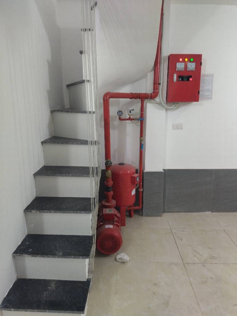 Bán nhà Hoàng Mai - diện tích 37m2 5 tầng - Sổ Đỏ Chính Chủ - giá 9,55 tỷ