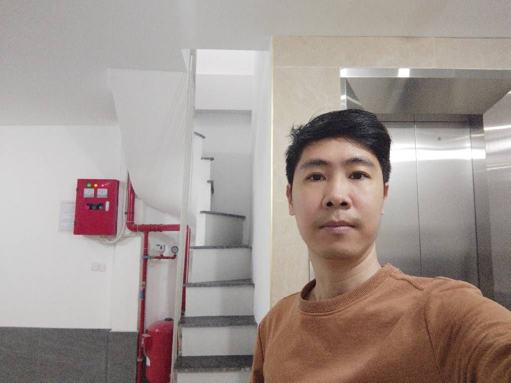 Bán nhà Hoàng Mai - diện tích 37m2 5 tầng - Sổ Đỏ Chính Chủ - giá 9,55 tỷ