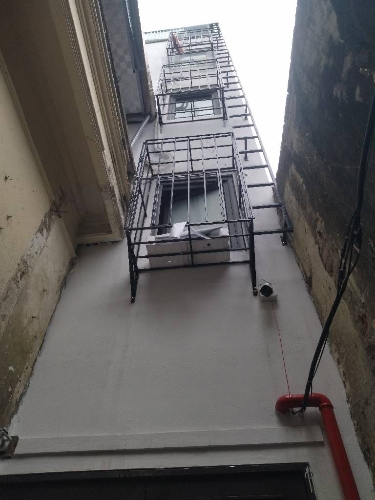 Bán nhà Hoàng Mai - diện tích 37m2 5 tầng - Sổ Đỏ Chính Chủ - giá 9,55 tỷ