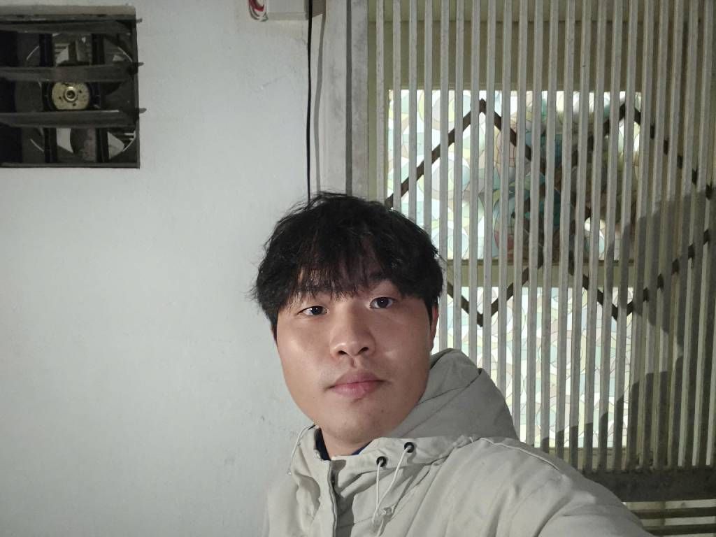 Bán nhà Nguyễn Khoái - diện tích 75m2 2 tầng - Ô TÔ ĐỖ CẦU THANG - giá 3,15 tỷ