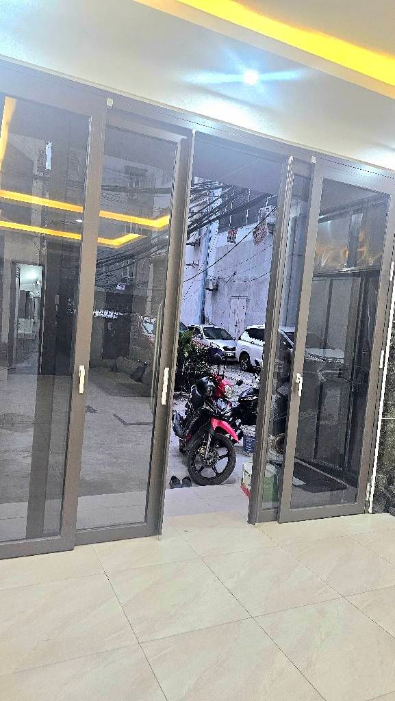 Bán nhà Lạc Trung - diện tích 44.2m2 5 tầng - Ô TÔ VÀO NHÀ - giá 17,8 tỷ