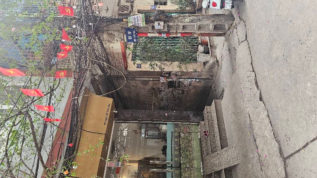 Bán nhà Tân Mai - diện tích 16m2 5 tầng - Nhà đẹp đủ đồ nội thất ở ngay - giá 3,26 tỷ