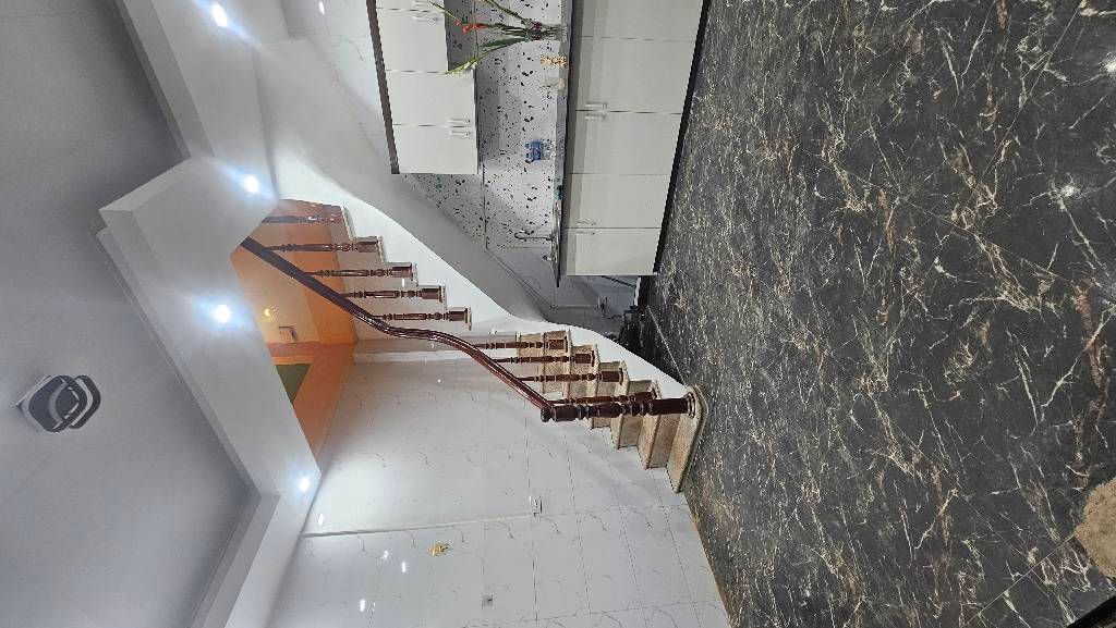 Bán nhà Tân Mai - diện tích 16m2 5 tầng - Nhà đẹp đủ đồ nội thất ở ngay - giá 3,26 tỷ