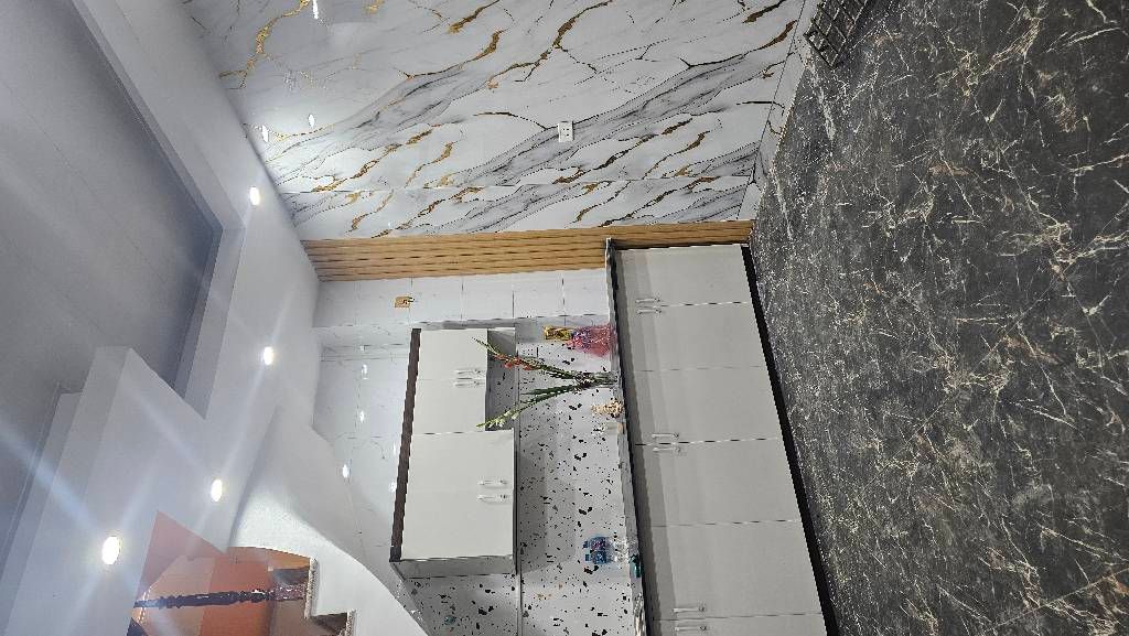 Bán nhà Tân Mai - diện tích 16m2 5 tầng - Nhà đẹp đủ đồ nội thất ở ngay - giá 3,26 tỷ