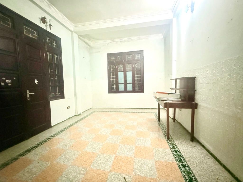 Bán nhà Phương Mai - diện tích 32m2 5 tầng - Ngõ 15 Phương Mai - giá 8,6 tỷ