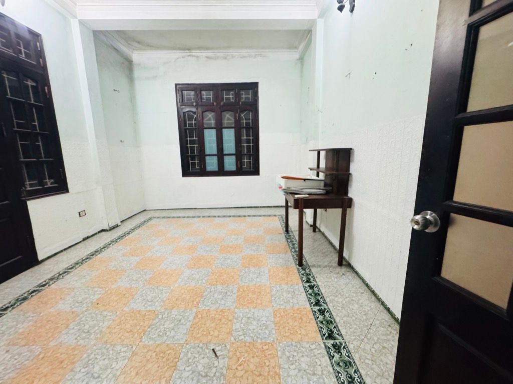 Bán nhà Phương Mai - diện tích 32m2 5 tầng - Ngõ 15 Phương Mai - giá 8,6 tỷ