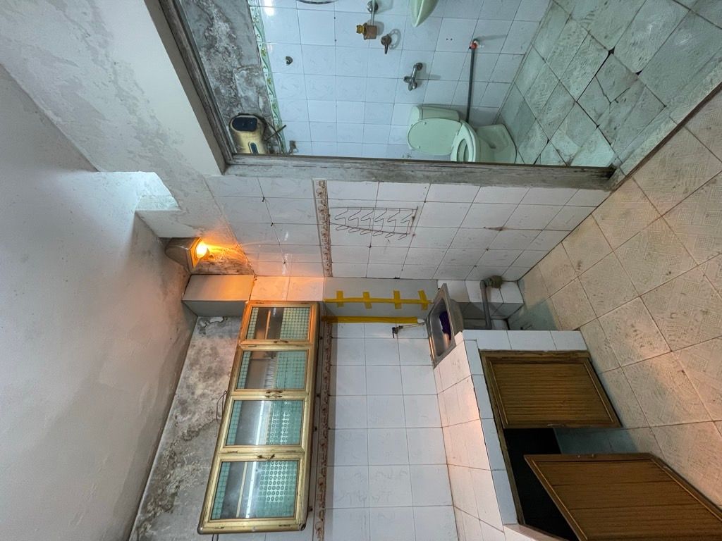 Bán nhà Vũ Tông Phan - diện tích 43.2m2 2 tầng - Nhà dân xây chắc chắn - giá 3,35 tỷ