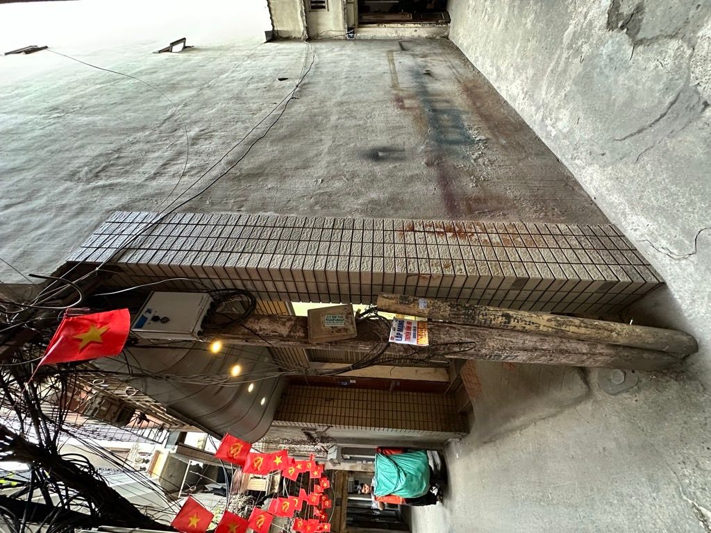 Bán nhà Nguyễn Lương Bằng - diện tích 63.8m2 5 tầng - Lô góc 3 thoáng - giá 19,98 tỷ