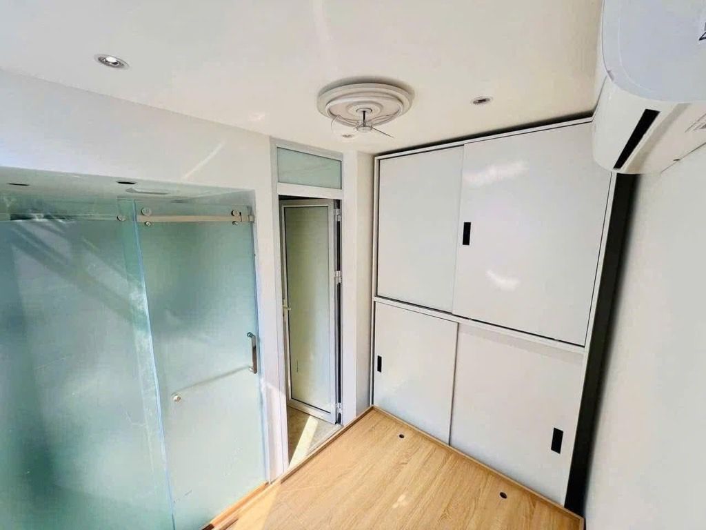 Bán nhà Văn Chương - diện tích 14m2 5 tầng - lô góc - giá 3,2 tỷ