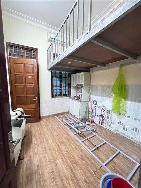Bán nhà Khâm Thiên - diện tích 42m2 6 tầng - Cực hiếm - giá 11 tỷ