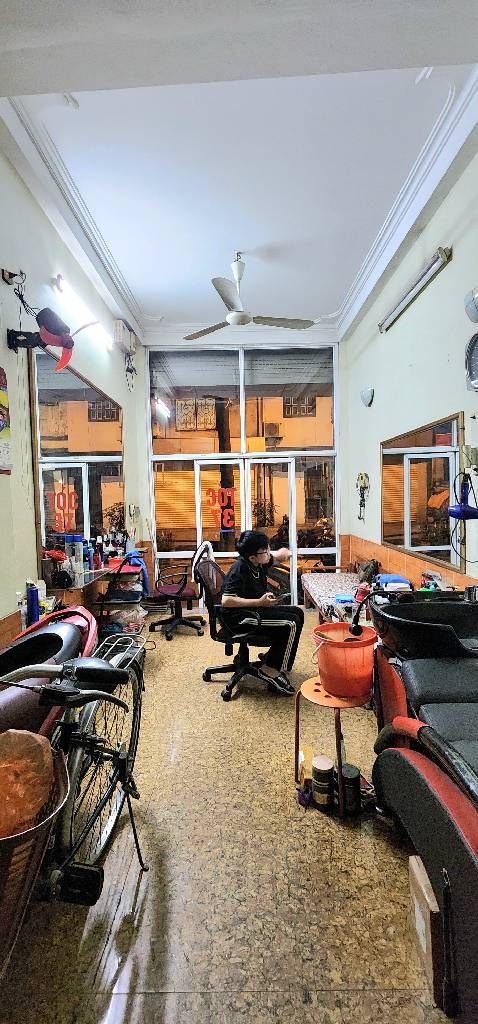 Bán nhà Kim Ngưu - diện tích 22m2 5 tầng - ô tô tránh - giá 10,5 tỷ