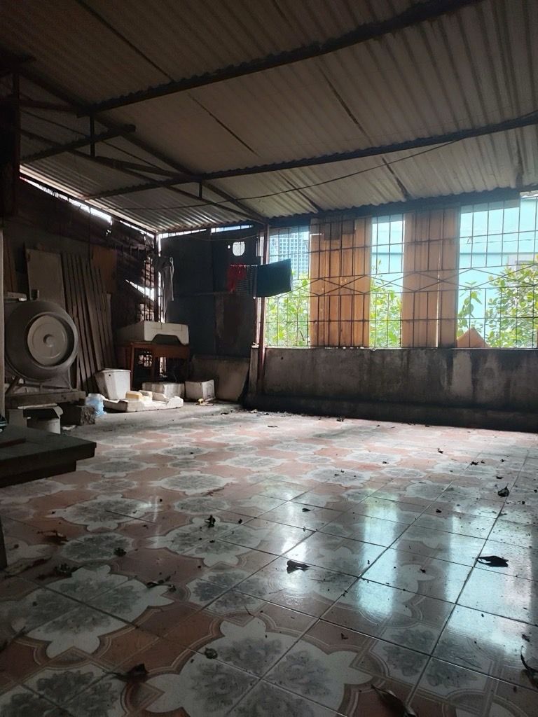 Bán nhà Cát Linh - diện tích 36,5m2 2 tầng - GẦN PHỐ NHIỀU TIỆN ÍCH - giá 7 tỷ