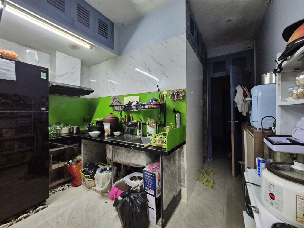 Bán nhà Chùa Bộc - diện tích 39,9m2 1 tầng - ô tô đỗ cổng nhà - giá 6,0 tỷ