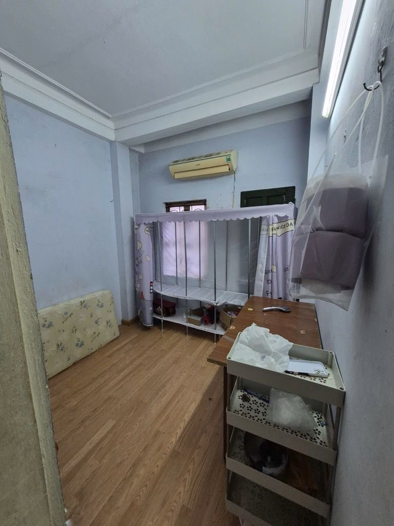 Bán nhà Minh Khai - diện tích 24,8m2 4 tầng - Ô tô sát cửa - giá 7,5 tỷ