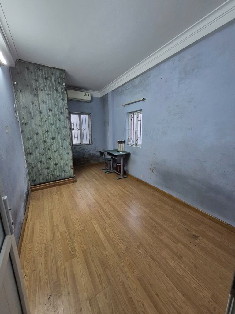 Bán nhà Minh Khai - diện tích 24,8m2 4 tầng - Ô tô sát cửa - giá 7,5 tỷ