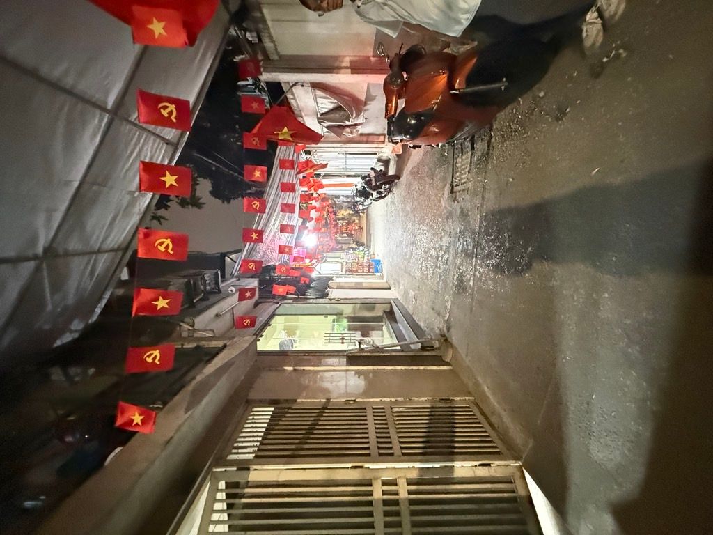 Bán nhà Nguyễn An Ninh - diện tích 52.8m2 3 tầng - Ô TÔ ĐỖ CỬA - giá 17,2 tỷ