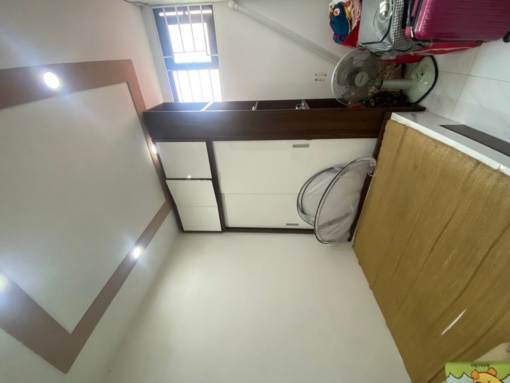 Bán nhà Quan Nhân - diện tích 52m2 1 tầng - thang máy - giá 2,8 tỷ