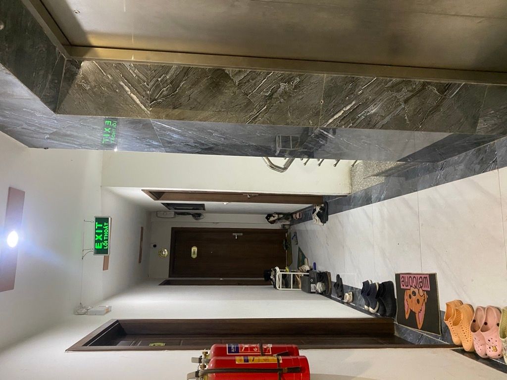 Bán nhà Quan Nhân - diện tích 52m2 1 tầng - thang máy - giá 2,8 tỷ