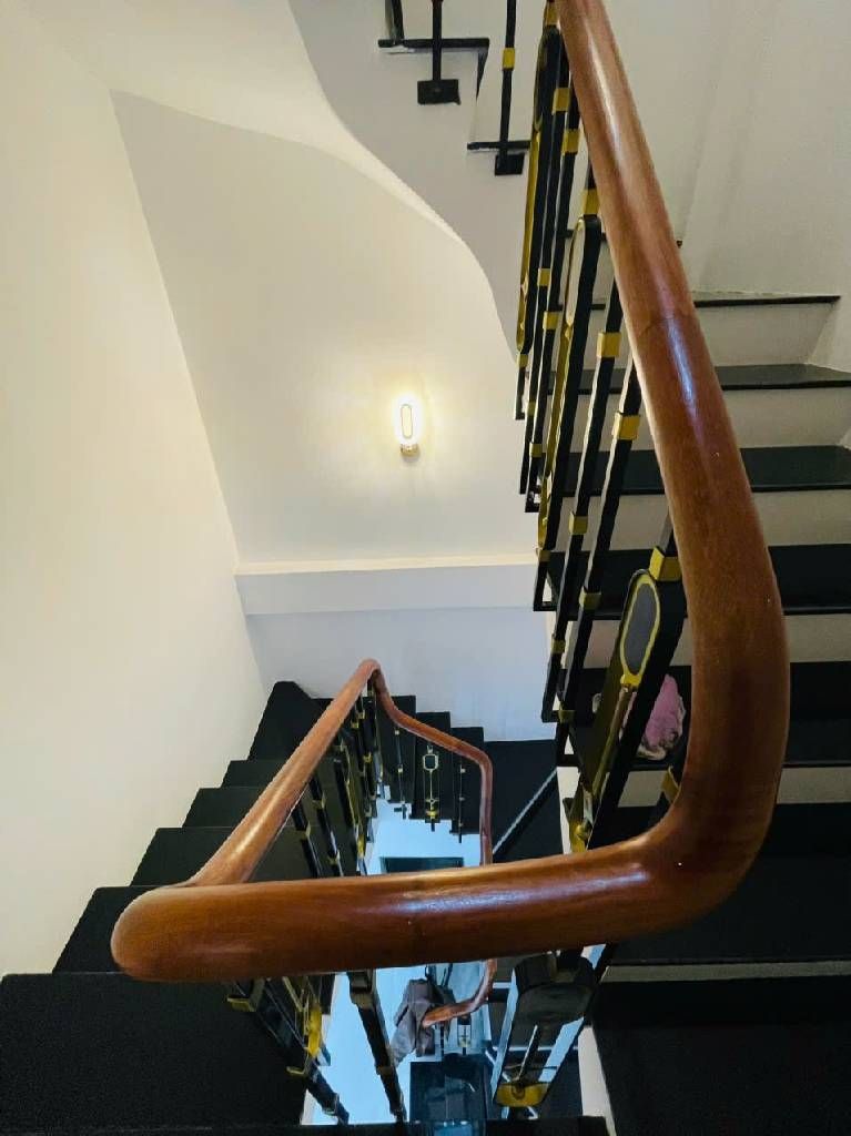 Bán nhà Nguyễn Chính - diện tích 31m2 5 tầng - gần ô tô - giá 9,3 tỷ