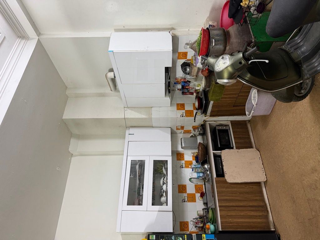 Bán nhà Trương Định - diện tích 38m2 5 tầng - Ô TÔ ĐỖ CỬA - giá 18 tỷ