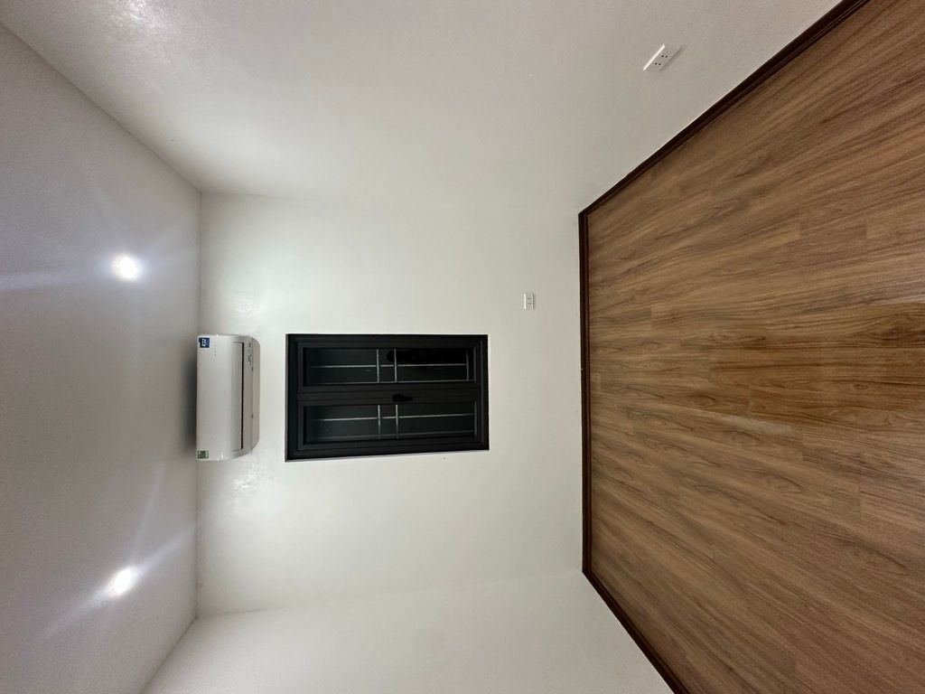 Bán nhà Giải Phóng - diện tích 58,3m2 3 tầng - ô tô đỗ cửa - giá 3,7 tỷ