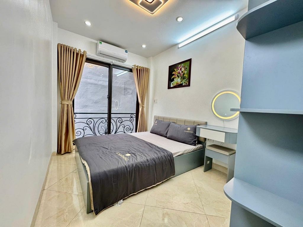 Bán nhà Đình Đông - diện tích 16,6m2 4 tầng - Nhà riêng full nội thất - giá 5 tỷ