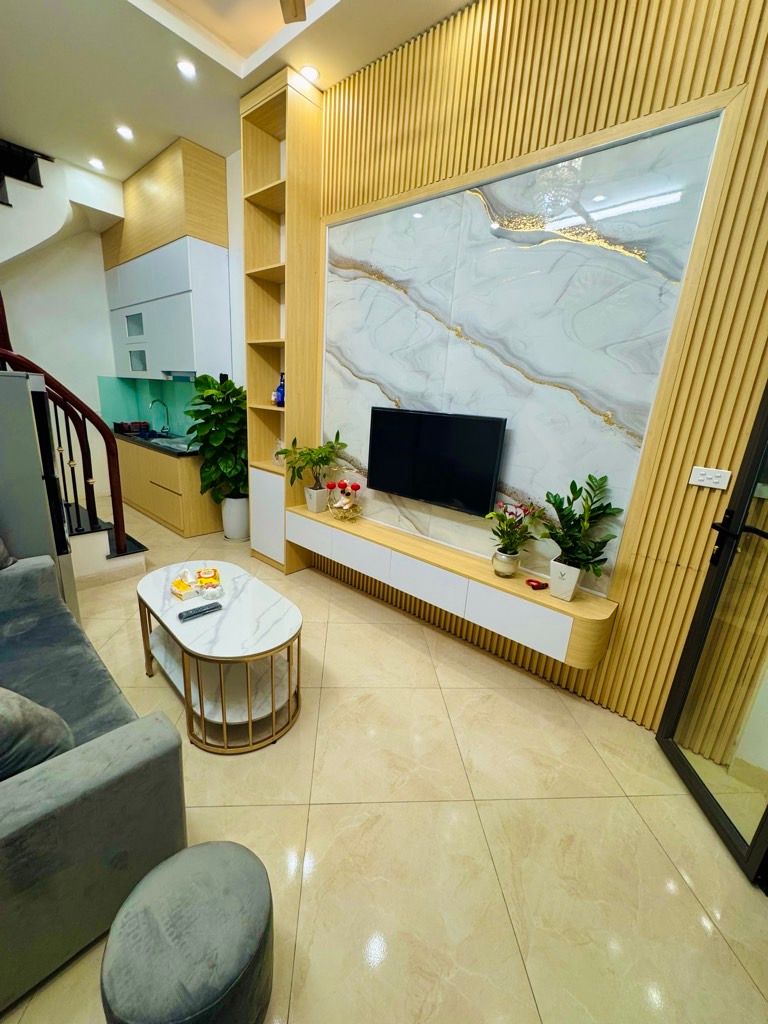 Bán nhà Đình Đông - diện tích 16,6m2 4 tầng - Nhà riêng full nội thất - giá 5 tỷ