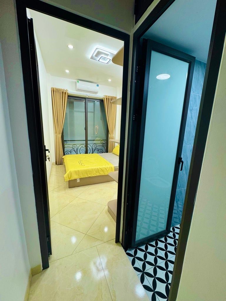 Bán nhà Đình Đông - diện tích 16,6m2 4 tầng - Nhà riêng full nội thất - giá 5 tỷ