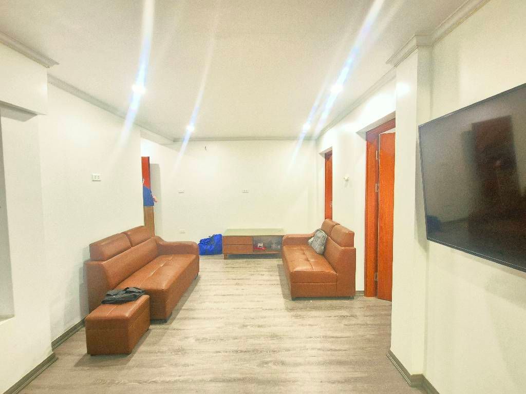 Bán nhà Nguyễn Trãi - diện tích 79m2 1 tầng - CĂN GÓC 2 THOÁNG - giá 3,15 tỷ