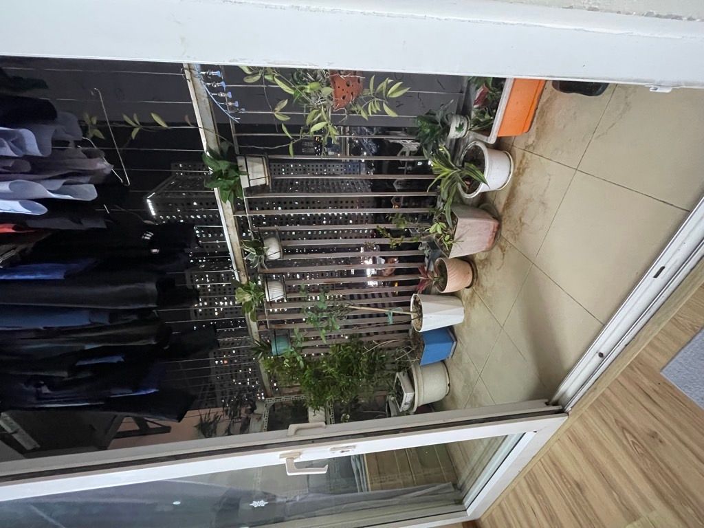 Bán căn hộ Thông Tấn Xã - diện tích 104m2 1 tầng - Căn hộ 3 ngủ - giá 9,6 tỷ