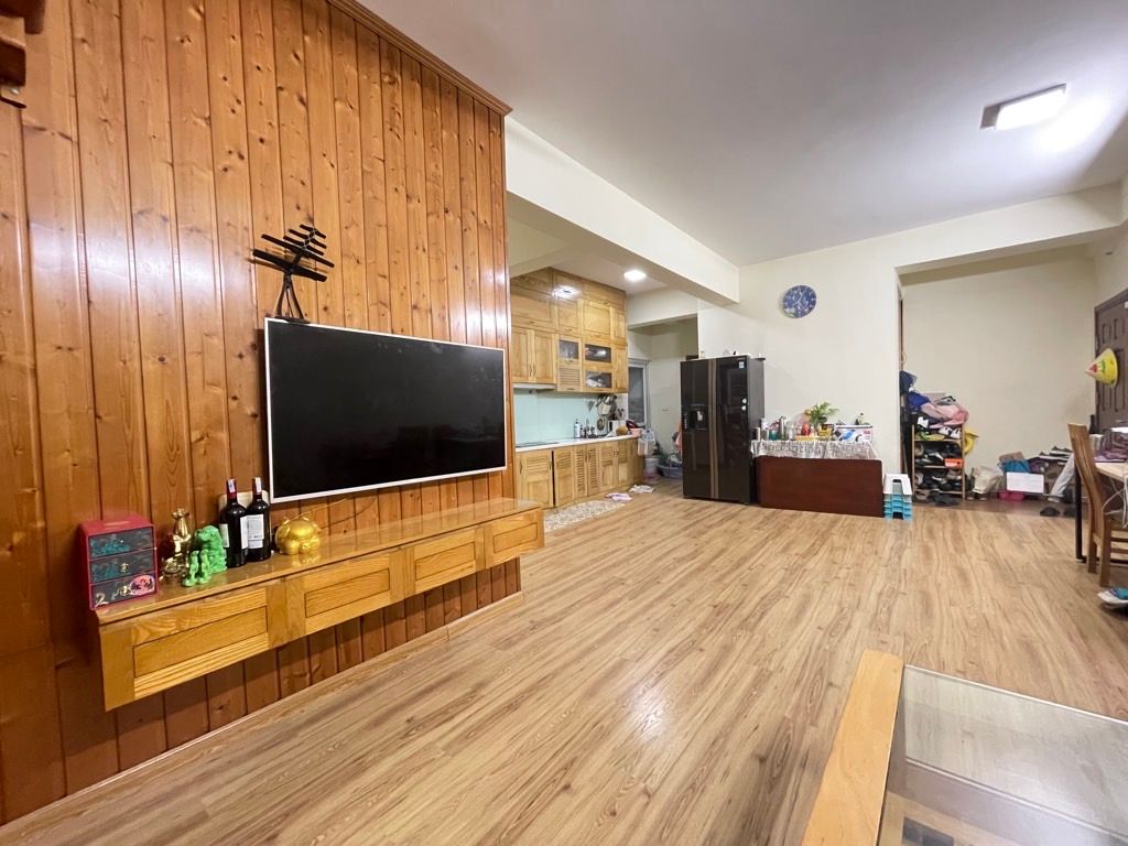 Bán căn hộ Thông Tấn Xã - diện tích 104m2 1 tầng - Căn hộ 3 ngủ - giá 9,6 tỷ