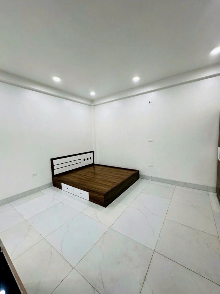 Bán nhà Khuyến Lương - diện tích 52m2 5 tầng - gần ô tô - giá 11,3 tỷ