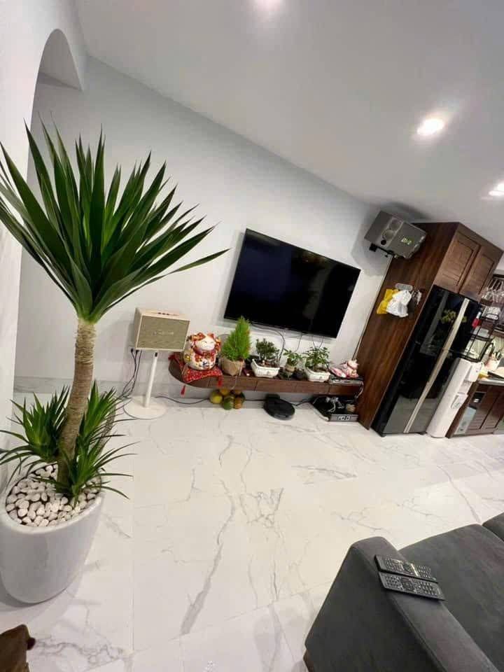 Bán nhà Bùi Ngọc Dương - diện tích 42.2m2 1 tầng - Nhà đẹp hiếm có - giá 8,5 tỷ