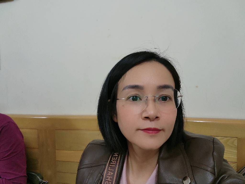 Bán nhà Bùi Xương Trạch - diện tích 38m2 3 tầng - Mặt ngõ thông ô tô tránh - giá 5,25 tỷ