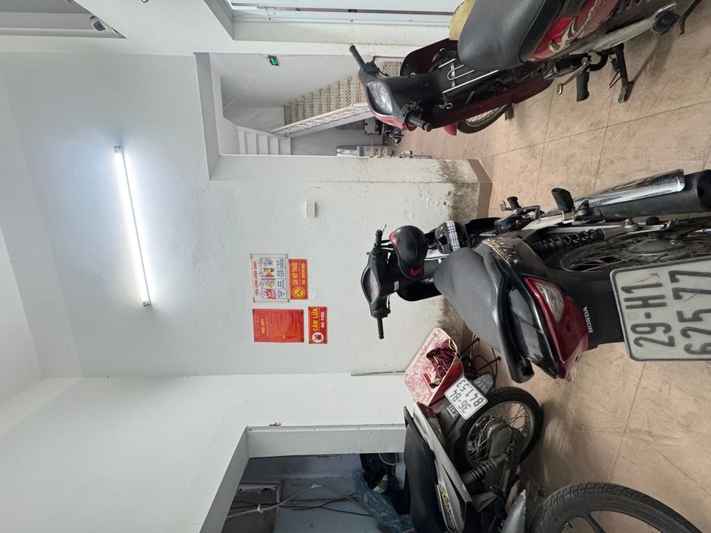 Bán nhà Hoàng Văn Thái - diện tích 52m2 3 tầng - Ngõ 128 - giá 14,15 tỷ