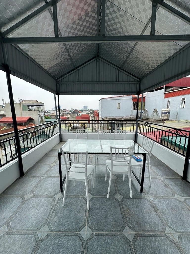 Bán nhà Minh Khai - diện tích 55.9m2 6 tầng - Ô tô đỗ cửa - giá 16,9 tỷ