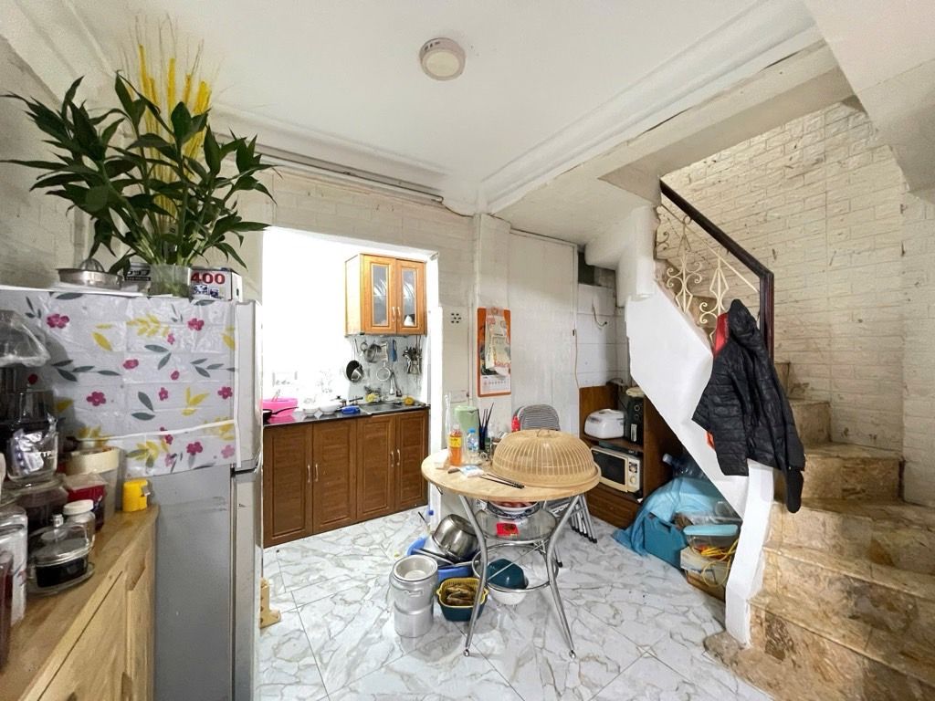 Bán nhà Lương Sử A - diện tích 32.3m2 4 tầng - Lô góc - giá 6,9 tỷ